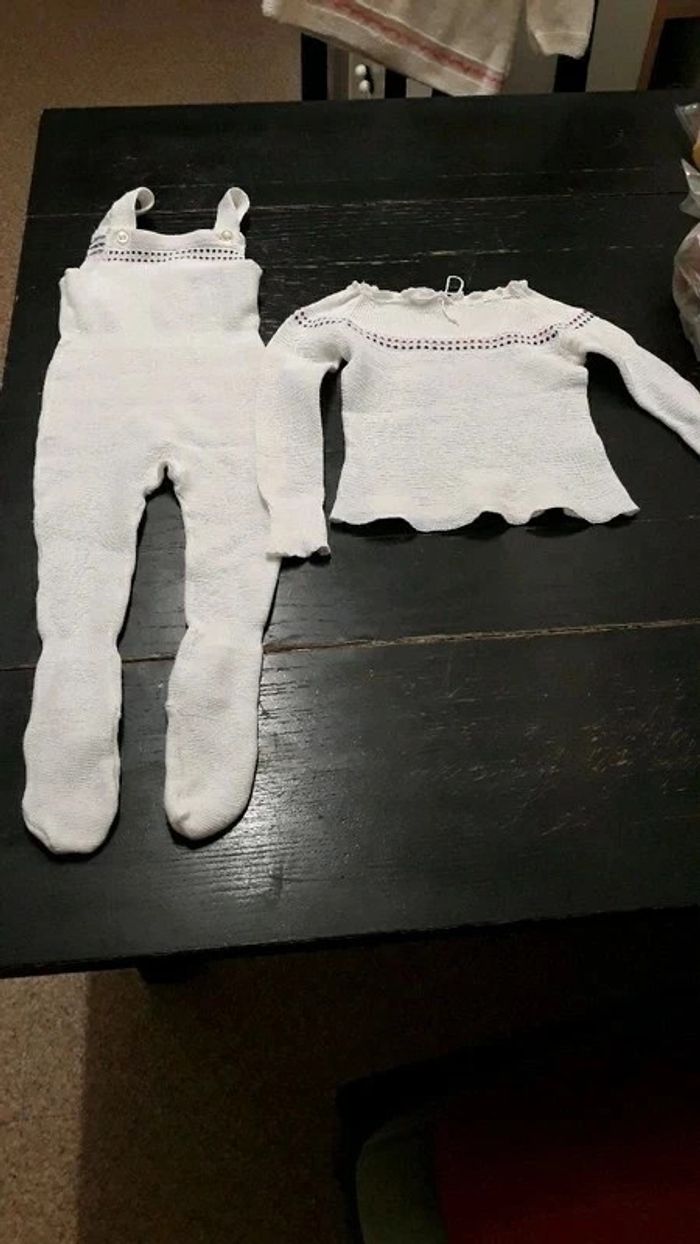 Lot de 11 vêtements hiver fille 12 mois