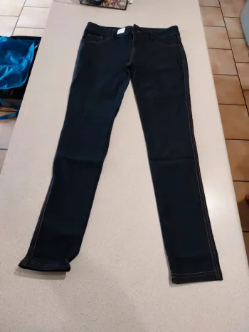 Jeggins bleuté noire