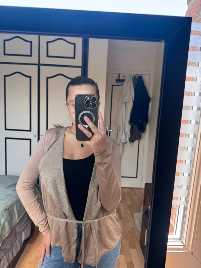 Gilet beige avec ceinture - photo numéro 4