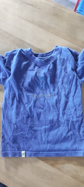 Tee shirt
