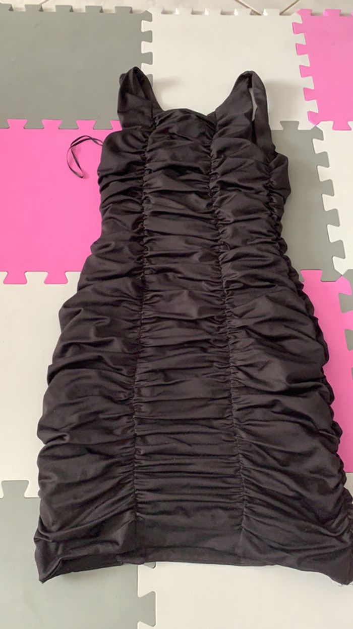 Robe H&M taille XS - photo numéro 2