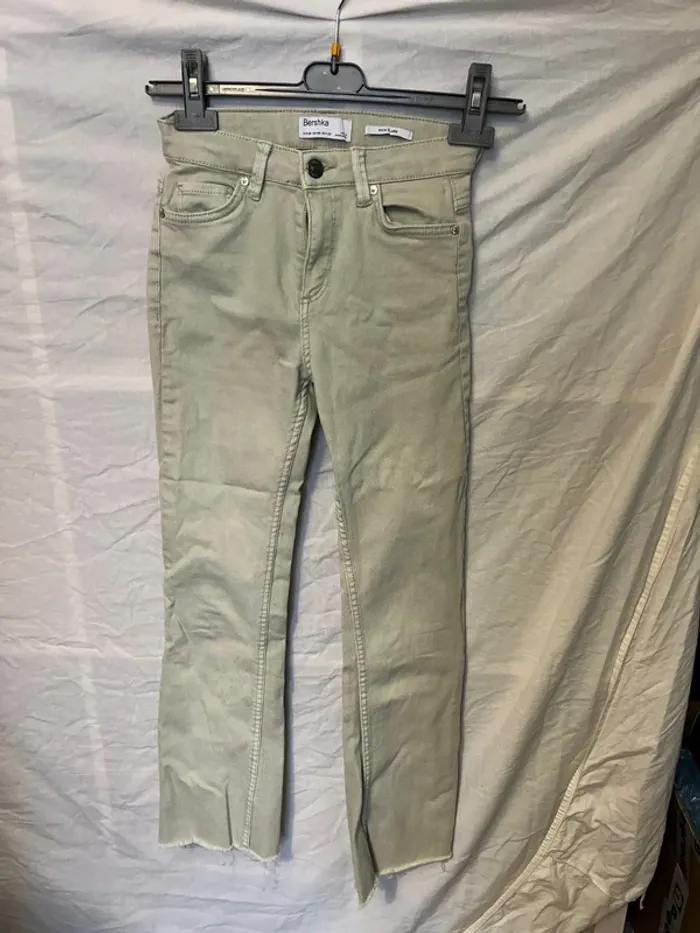 jean kick flare