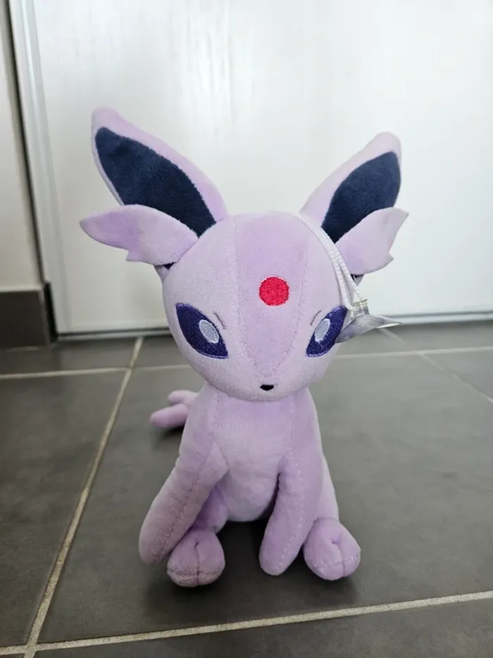 Lot de 4 Peluches Pokemon, Excellent État, Vraiment Comme neuves et très très propres - photo numéro 5