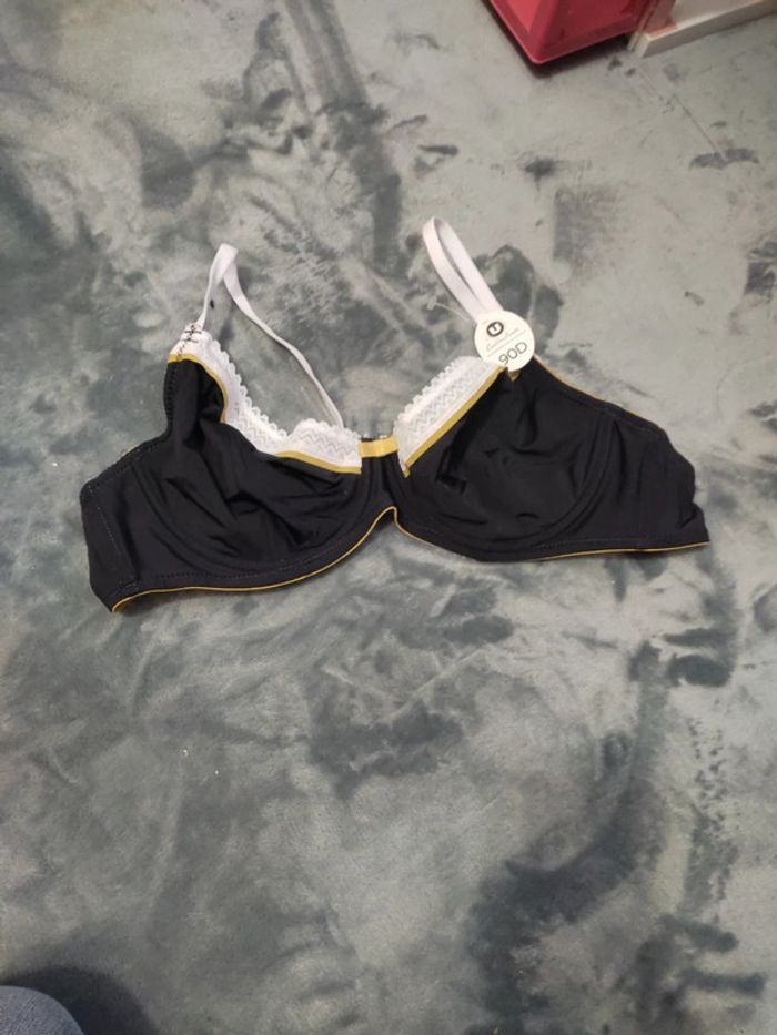 Soutien gorge neuf