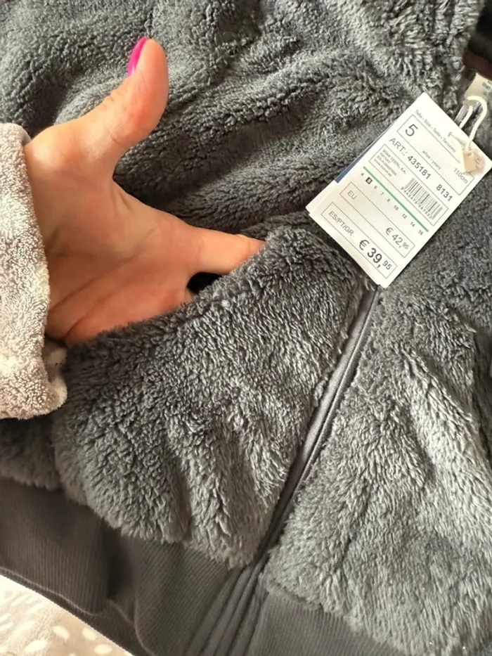 Veste polaire Boboli gris anthracite 5 ans neuve - photo numéro 4
