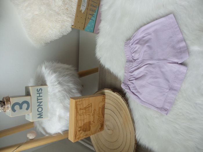 Jolie short été leger elastique violet lila bébé fille 3 mois - photo numéro 2