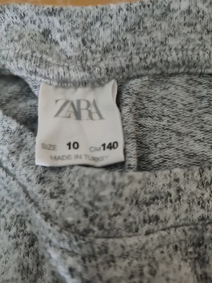 Pull Zara 10 ans - photo numéro 2