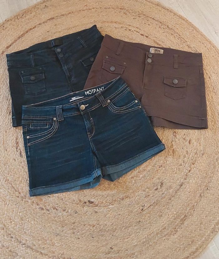 Lot de 3 shorts jean coton  bleu marron Taille 42 - photo numéro 3