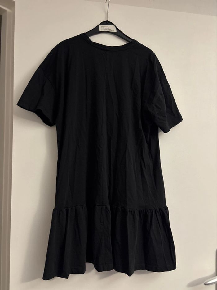 robe noire - photo numéro 2