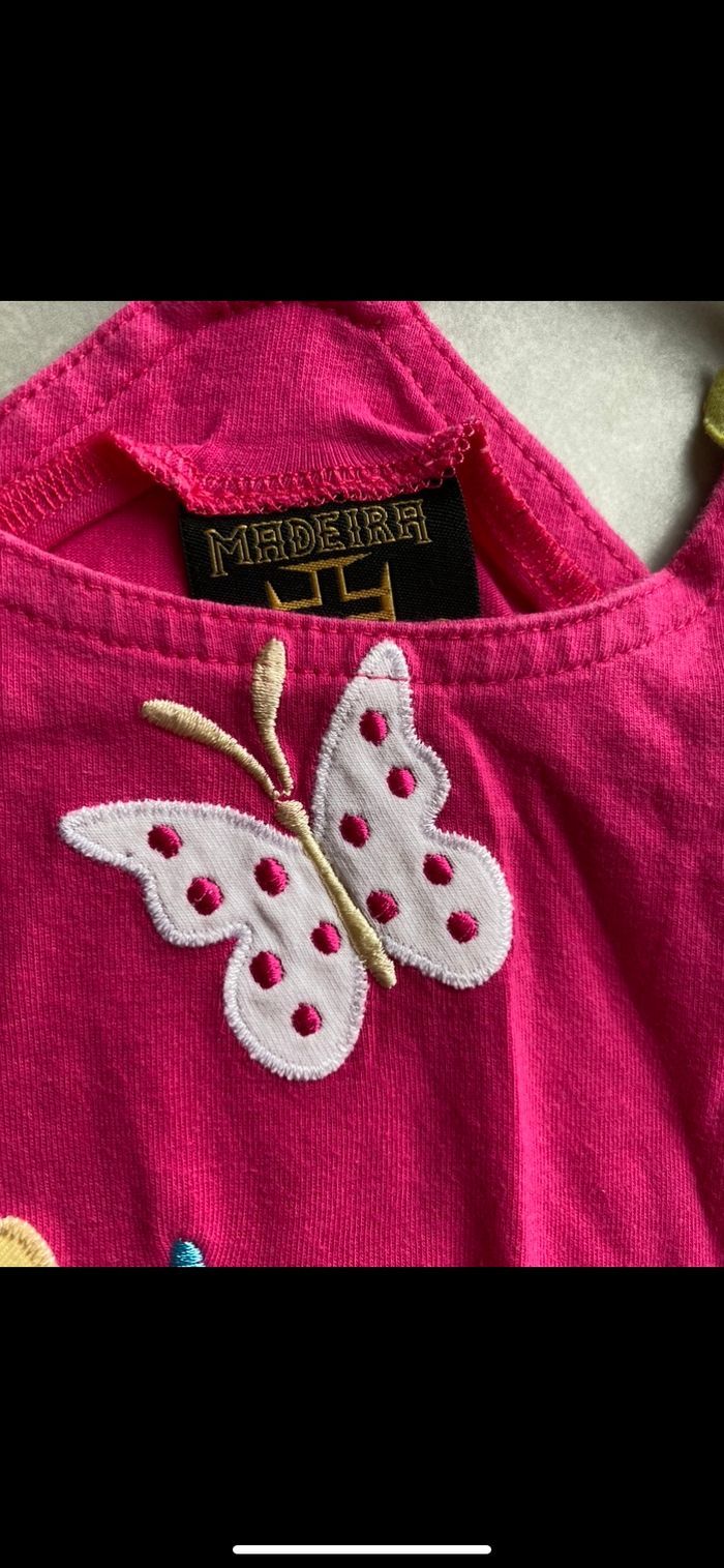 Robe fleurs 🌺 et papillon 🦋 4 ans - photo numéro 4