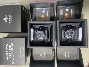 Lot de 2 Montres Omega x Swatch Speedmaster Moonswatch 