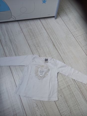 Haut tape à l'œil 18 mois