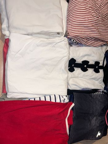 36 vêtements / femme / 42-44-46