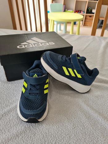 Baskets Adidas