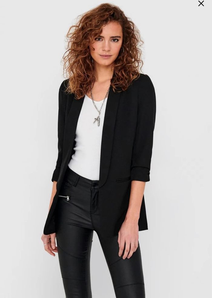 Blazer 42 only neuf avec étiquette - photo numéro 3