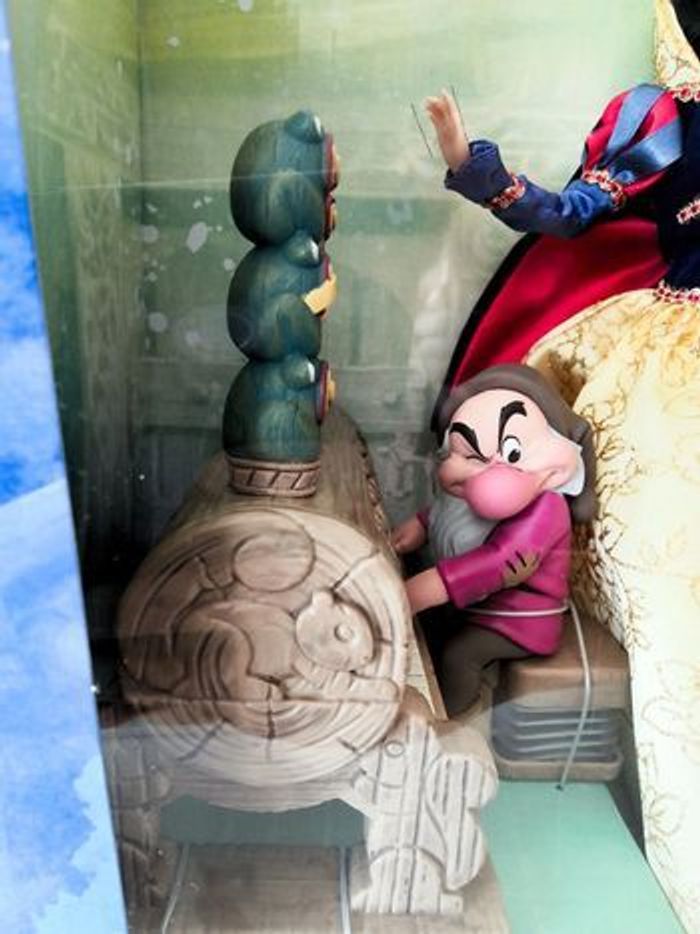 Coffret deluxe "Blanche Neige" Disney NEUF - photo numéro 3