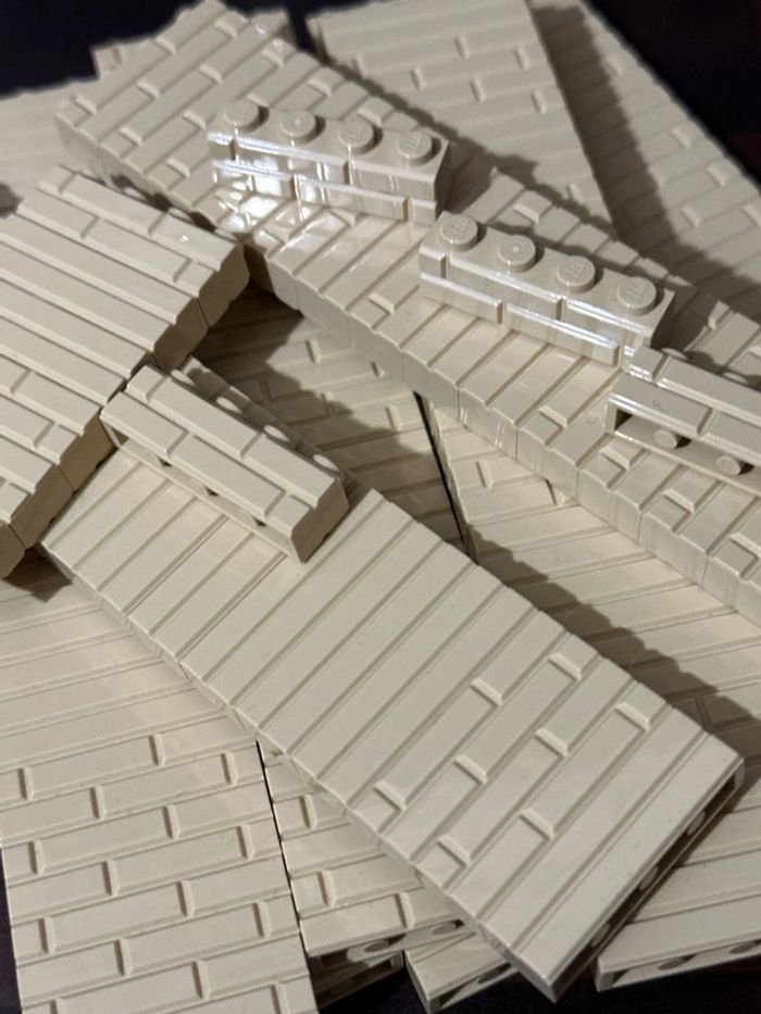 200 Brick Lego, Tan Modified 1 x 4 with Masonry Profile réf : 15533 - photo numéro 3