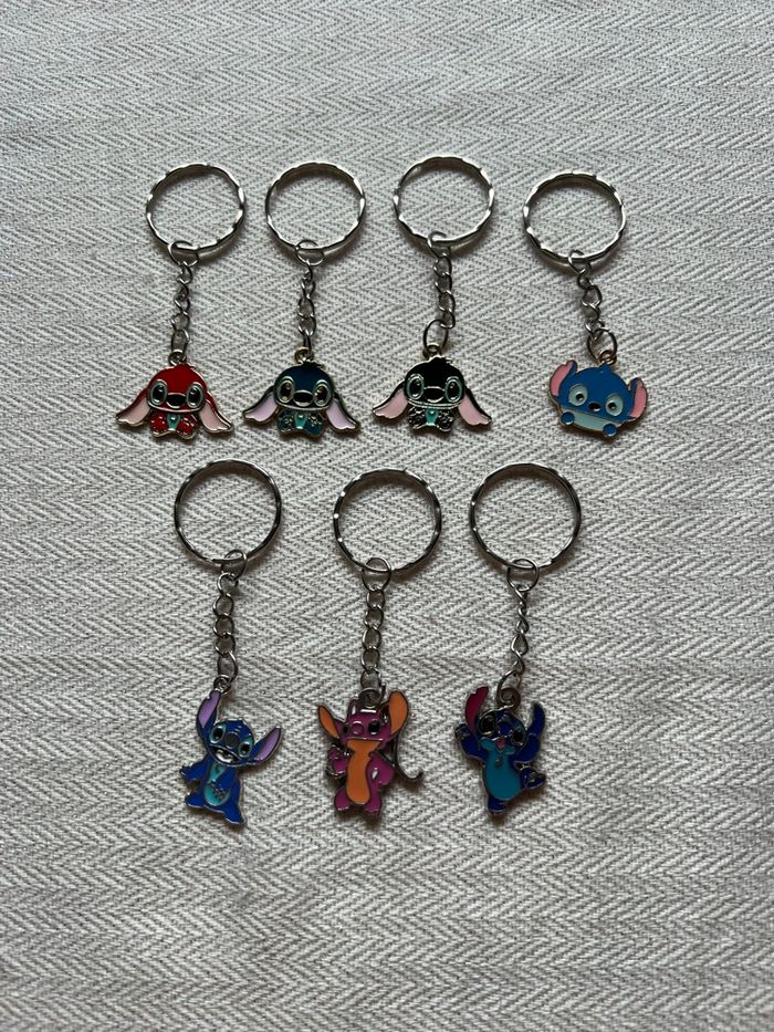 Lot 7 porte clé stitch - photo numéro 2