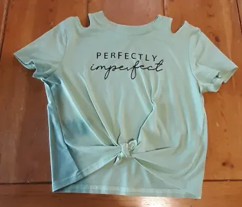 T-shirt Fille taille 11-12 ans