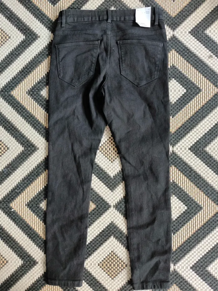 Jean Vero Moda Elly  Skinny noir Taille S/36 – Neuf avec étiquette - photo numéro 3