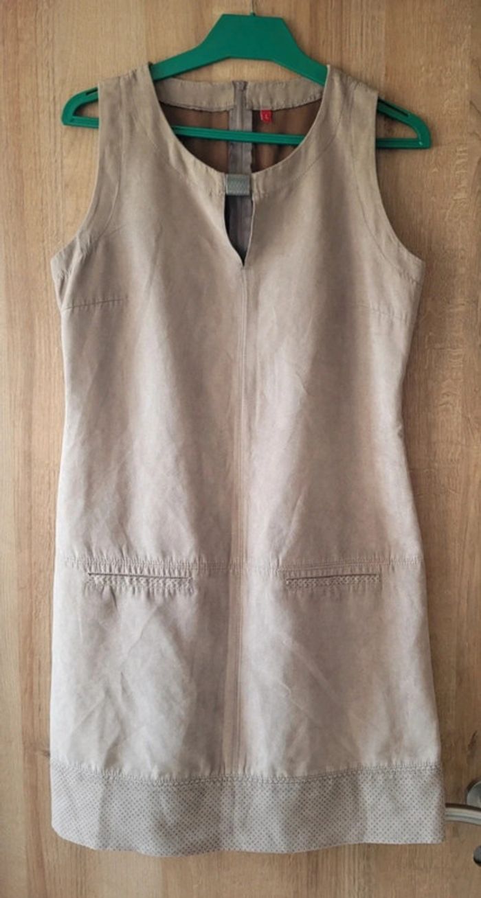 Robe sans manches beige Miss Captain Taille 38 - photo numéro 2