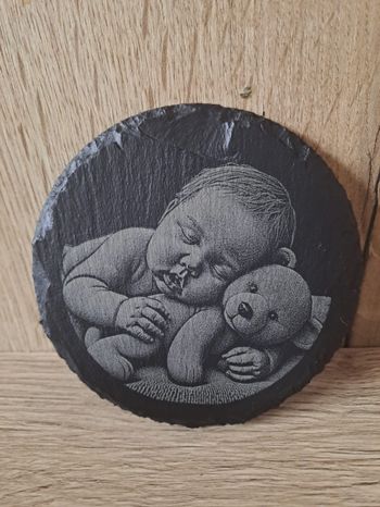 Dessous de verre bébé avec son doudou