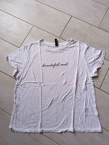 Tee shirt