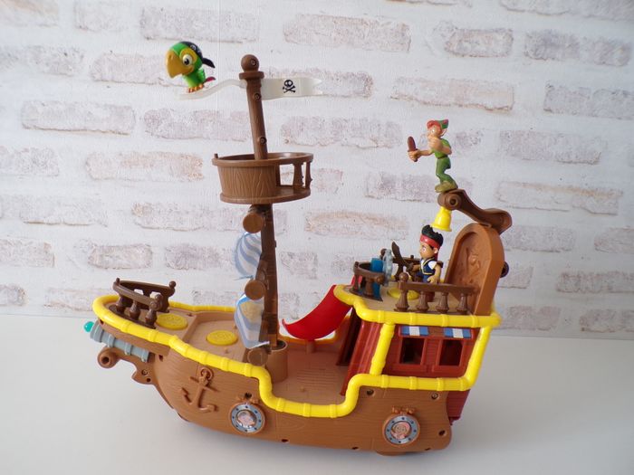 Jake et les pirates du pays imaginaire - Bateau Bucky - photo numéro 3