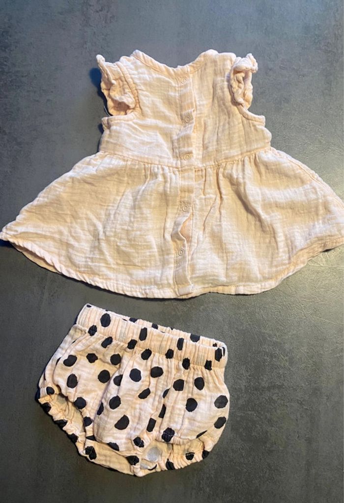 Robe culotte 3 mois - photo numéro 2