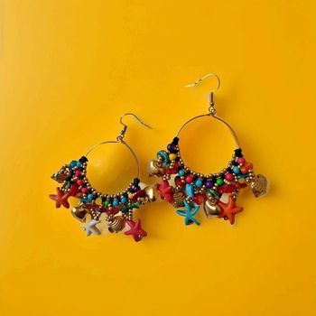 Boucles d'oreilles pendantes marque hippie & bohème  by petits hauts