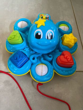 Pieuvre des formes bondissantes