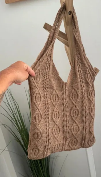 Joli sac effet laine torsadée marron