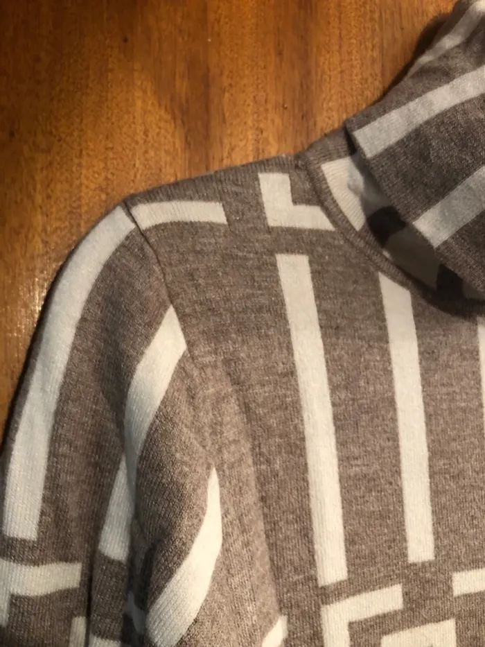 Pull col roulé - photo numéro 4
