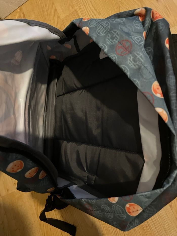 Sac à dos dragon ball Z neuf - photo numéro 2
