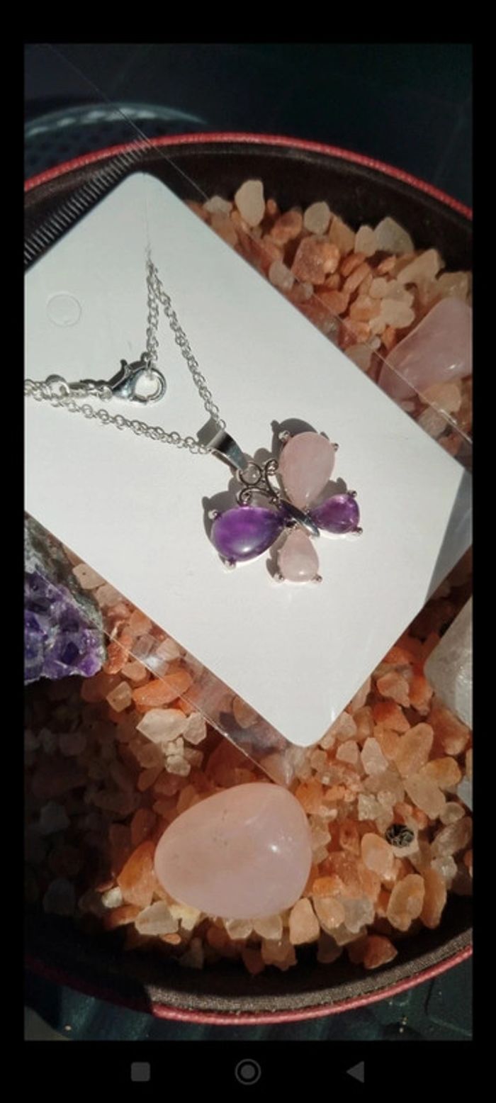 Collier Cristal Papillon🦋 L’Étreinte des Énergies Douces - photo numéro 4