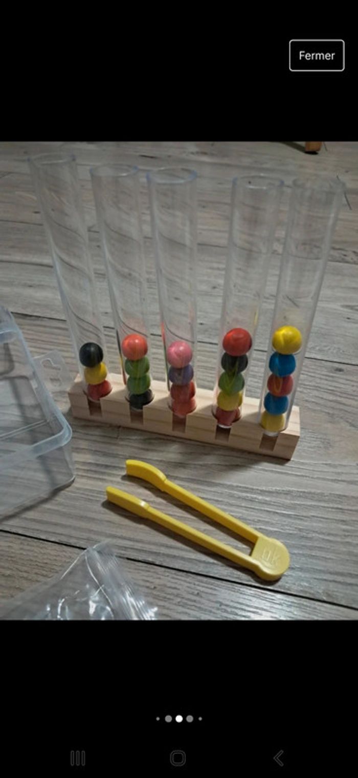 Jeu motricité fine et enchaînements de couleurs avec la pince de prehension et les billes - photo numéro 7
