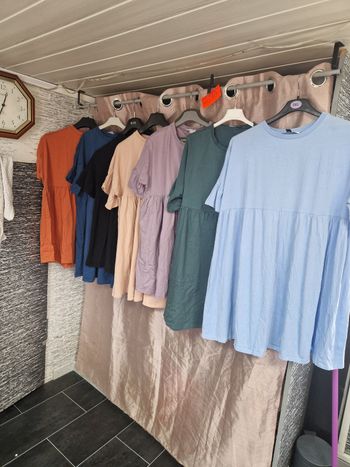 Lot 7 robe maternité taille 32/34