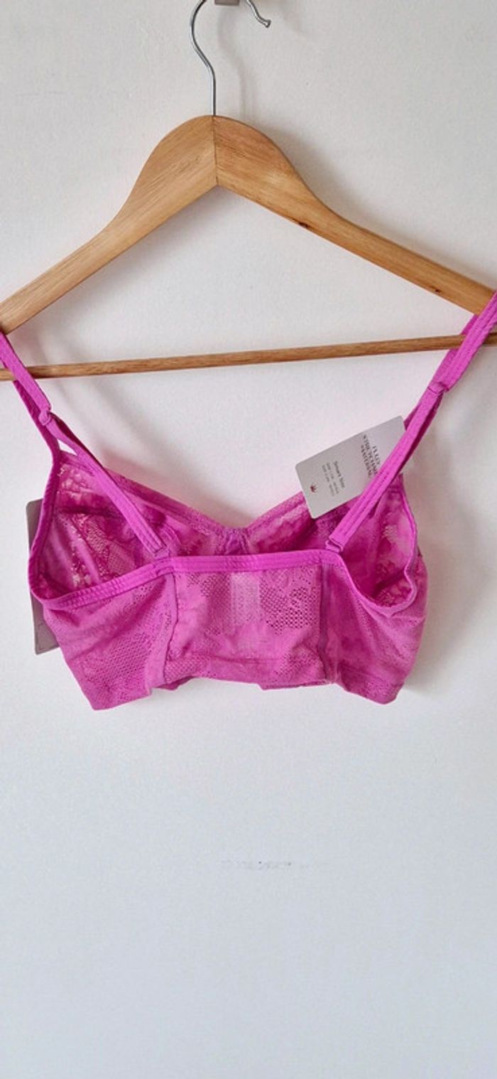 Brassière Triumph Taille 38-44 - photo numéro 5