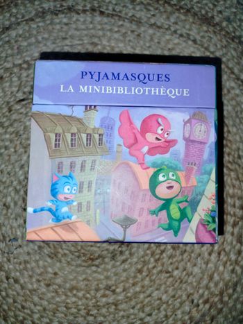 Mini bibliothèque Pyjamasques