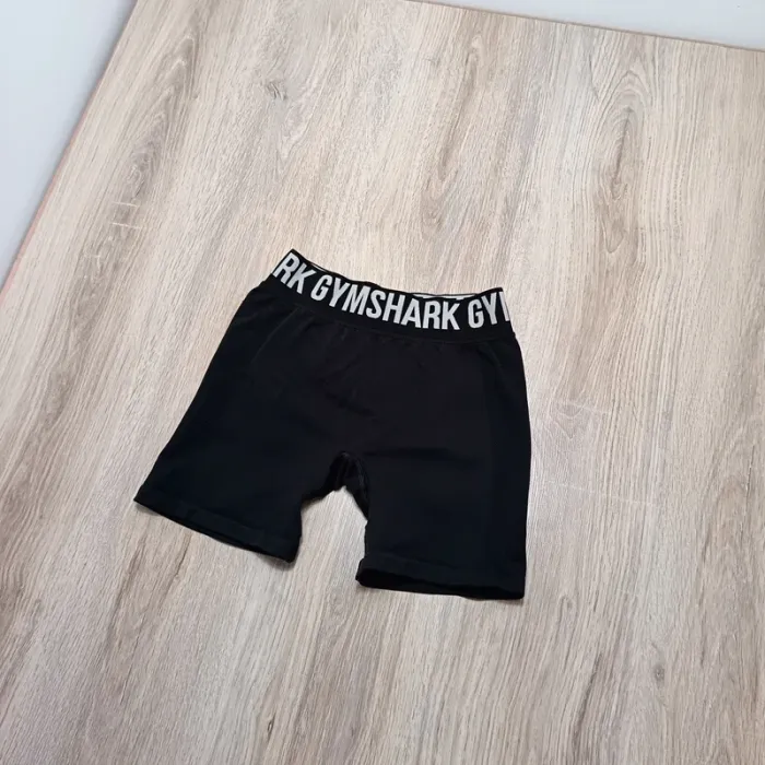 Short gymshark femme s noir - photo numéro 2