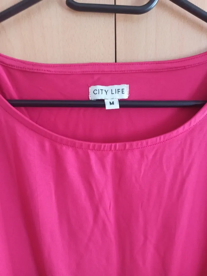 T shirt Femme City Life Taille M - photo numéro 2