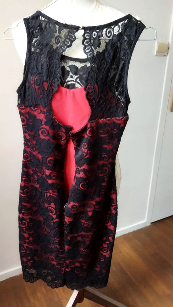 #aline11052405-robe noir rouge dentelle - photo numéro 3