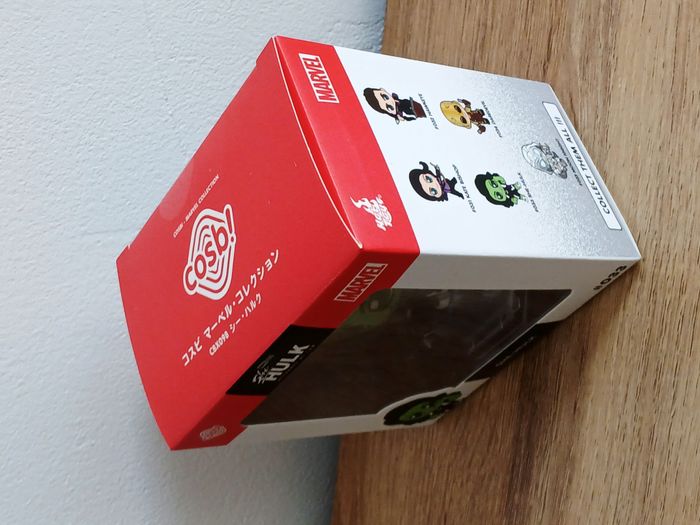 Figurine Hot Toys Cosbi Marvel She Hulk - photo numéro 2