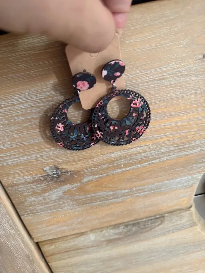Boucles oreille fantaisie - photo numéro 5