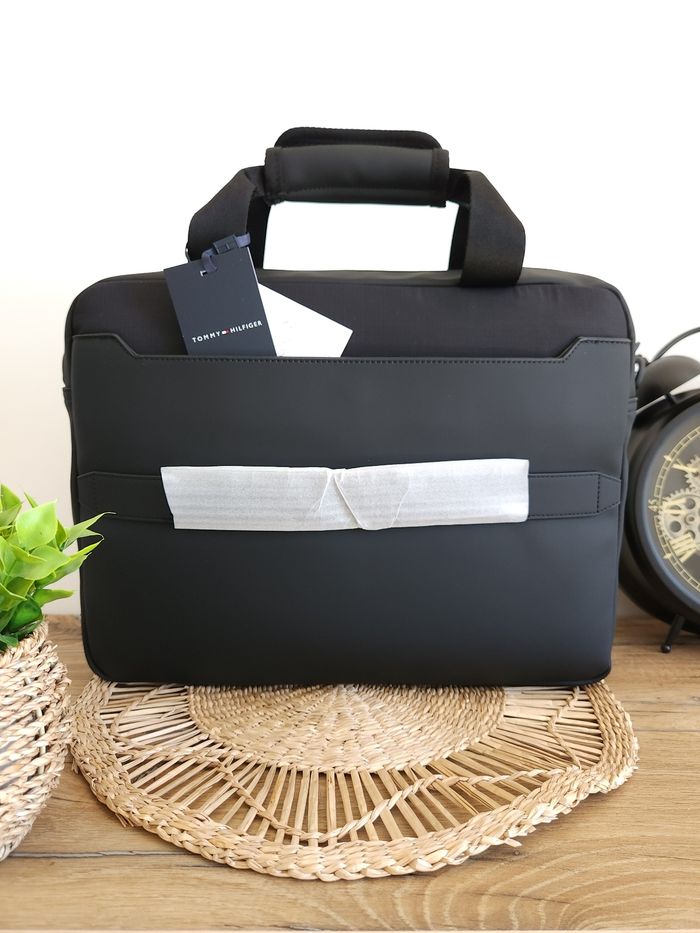 Saccoche pour ordinateur portable Tommy Hilfiger - photo numéro 4