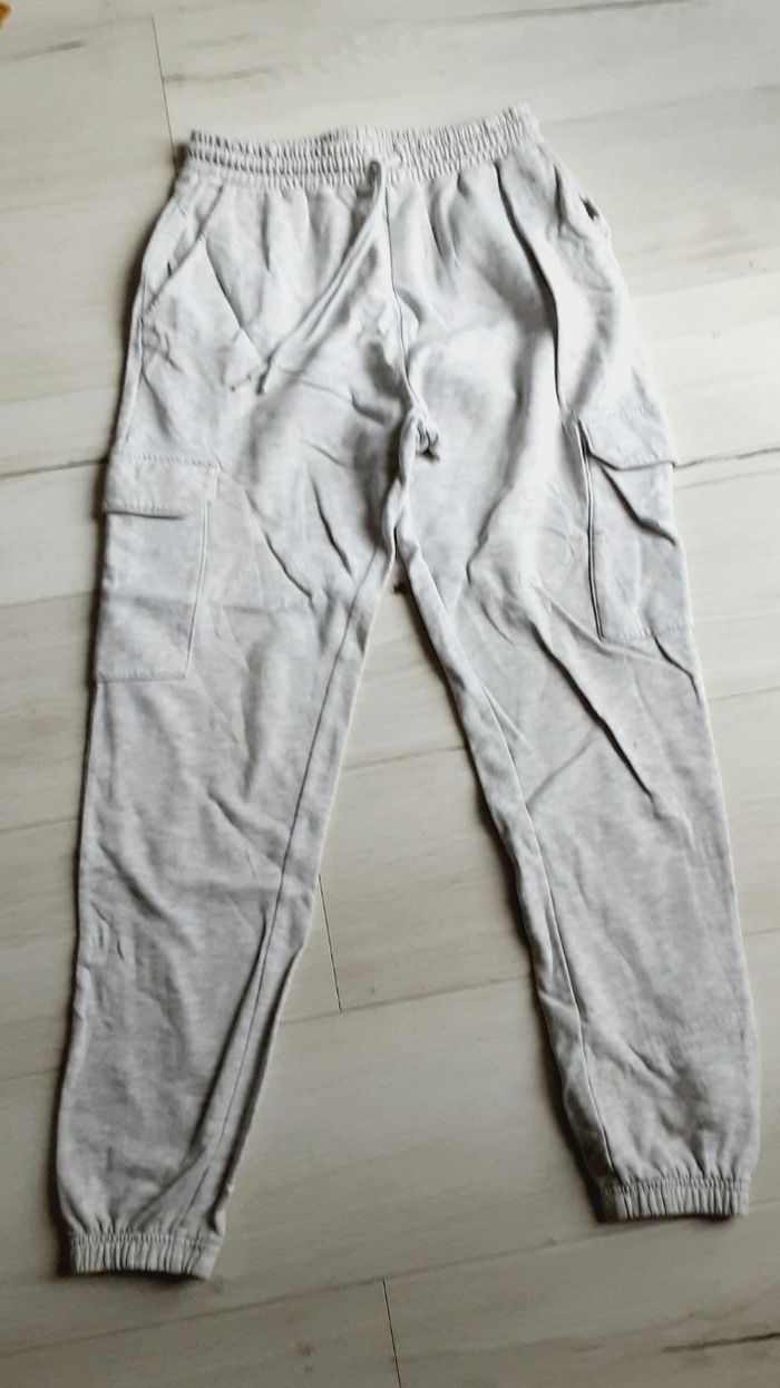Vêtement fille femme pantalon jogging survêtement gris Jennyfer