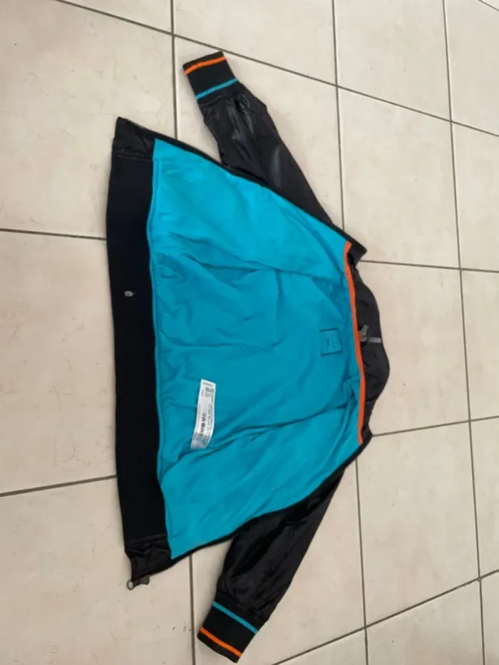 Veste - photo numéro 3