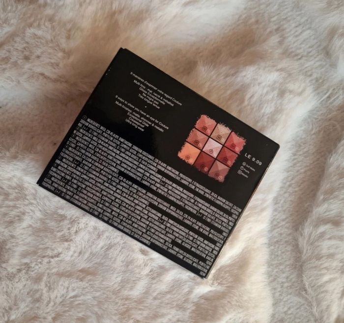 Le 9 de Givenchy palette à fards multi-finis naute pigmentation, très longue tenue - photo numéro 17