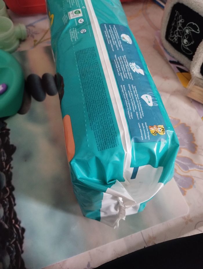 Couche Pampers - photo numéro 3