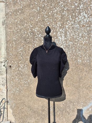 Pull noir T.36
